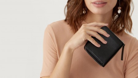 taille portefeuille feminin